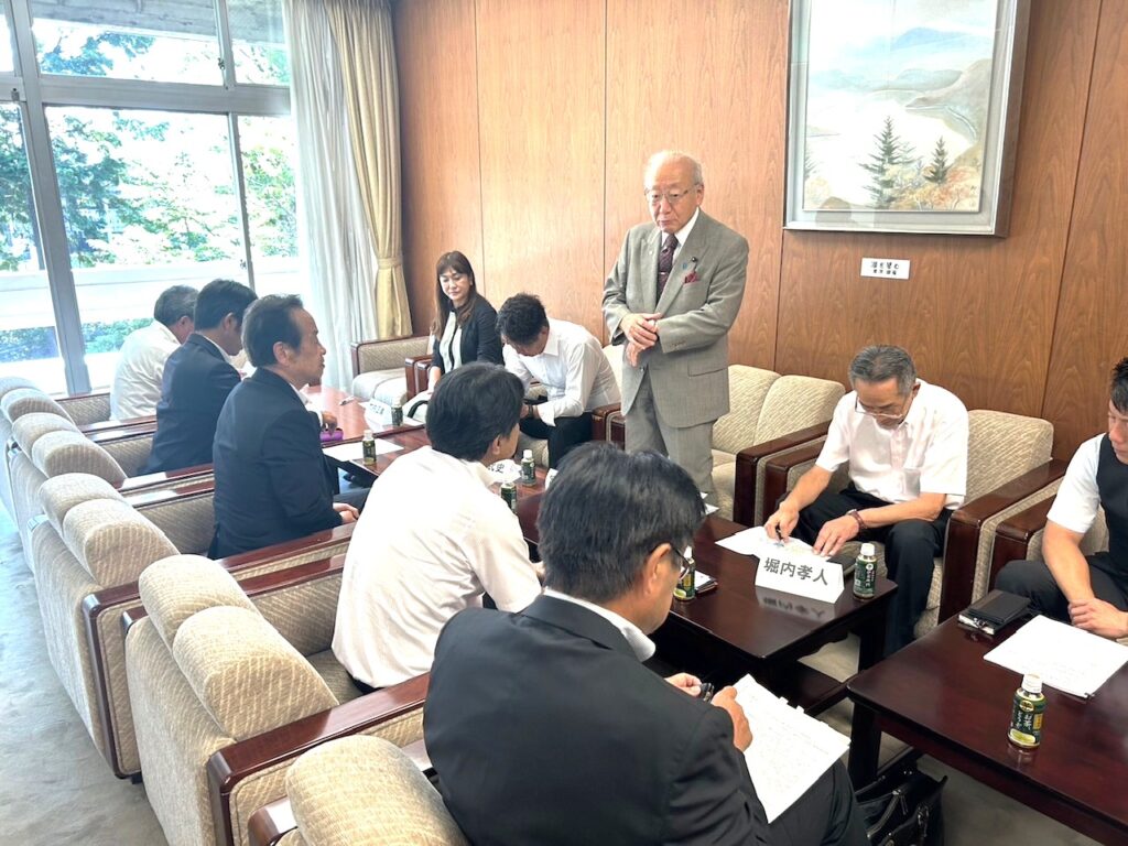 県議団懇談会